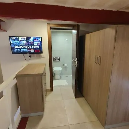 Διαμέρισμα Modern Duplex In