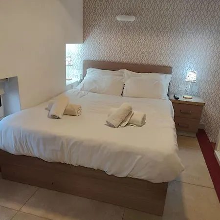 Διαμέρισμα Modern Duplex In *